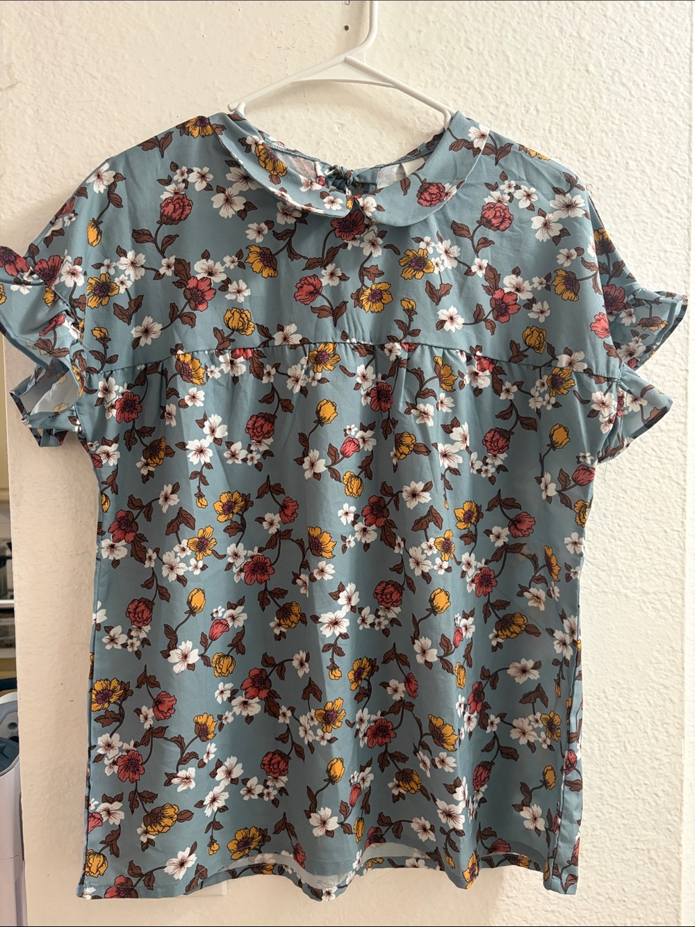 Floral Ruffle Sleeve Blouse Size M
